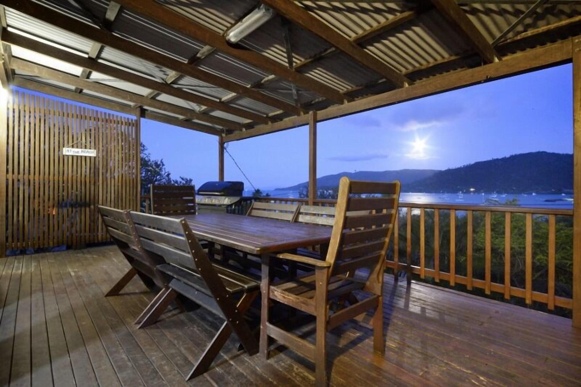 Airlie Guest House Airlie Beach Kültér fotó